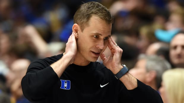 UNC basketball versus Duke